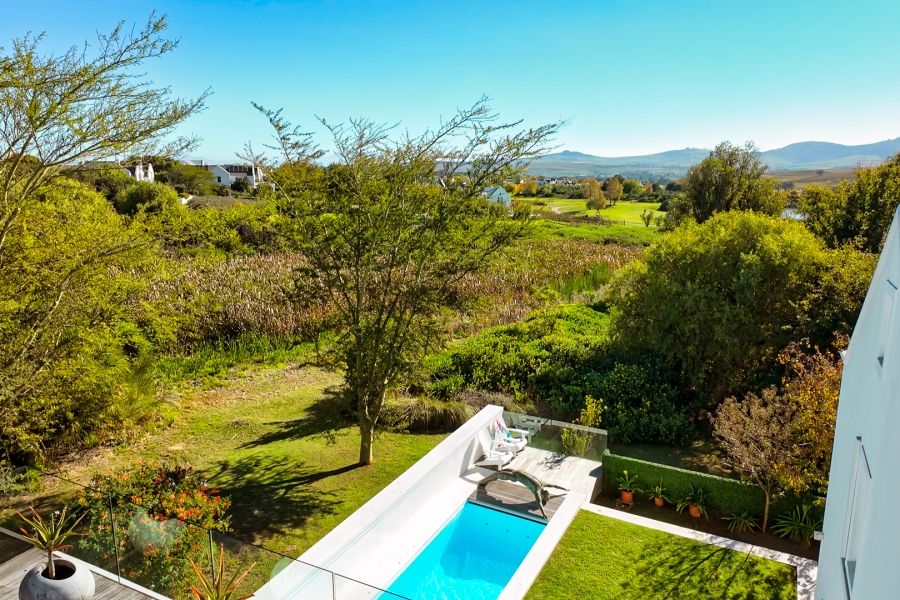 4 Bedroom Property for Sale in De Zalze Winelands Golf Estate Western Cape